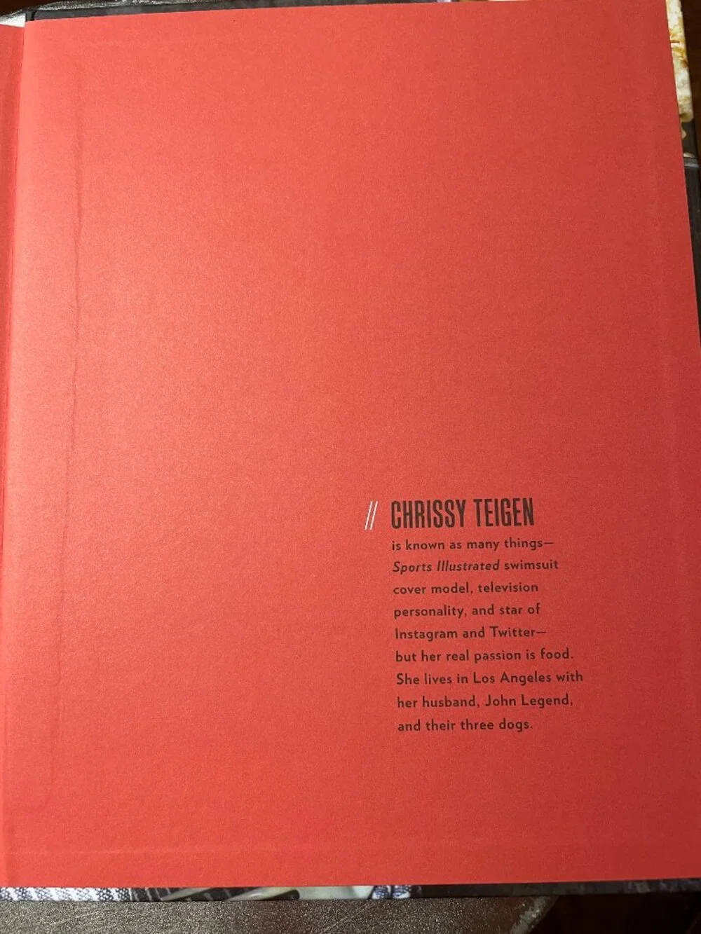 Cravings: Recipes for All the Food You Want to Eat by Chrissy Teigen
